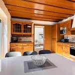 Haus Harmonie בית הארחה 3*